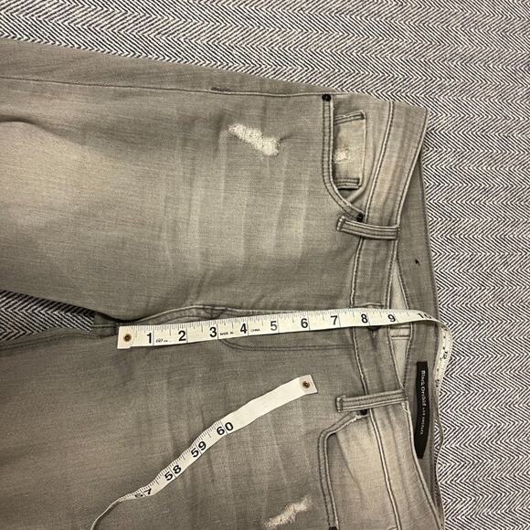 BLACK ORCHID - Distressed Grey Skinny Jeans - Picture 6 of 6